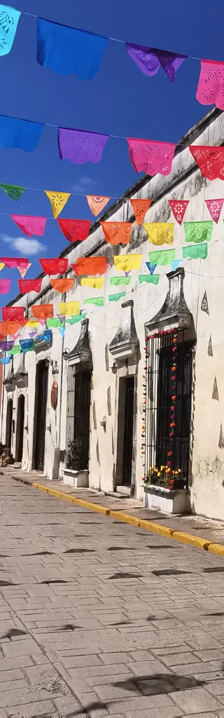 Per Bus durch Mexiko - Tacos, Tempel und Totenfest